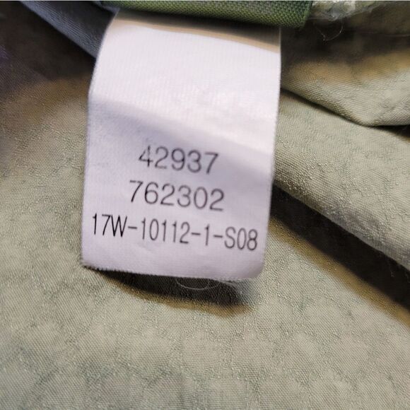 REI Women's Green Button-Up Shirt UPF 30+ Outdoor Hiking - Picture 10 of 11